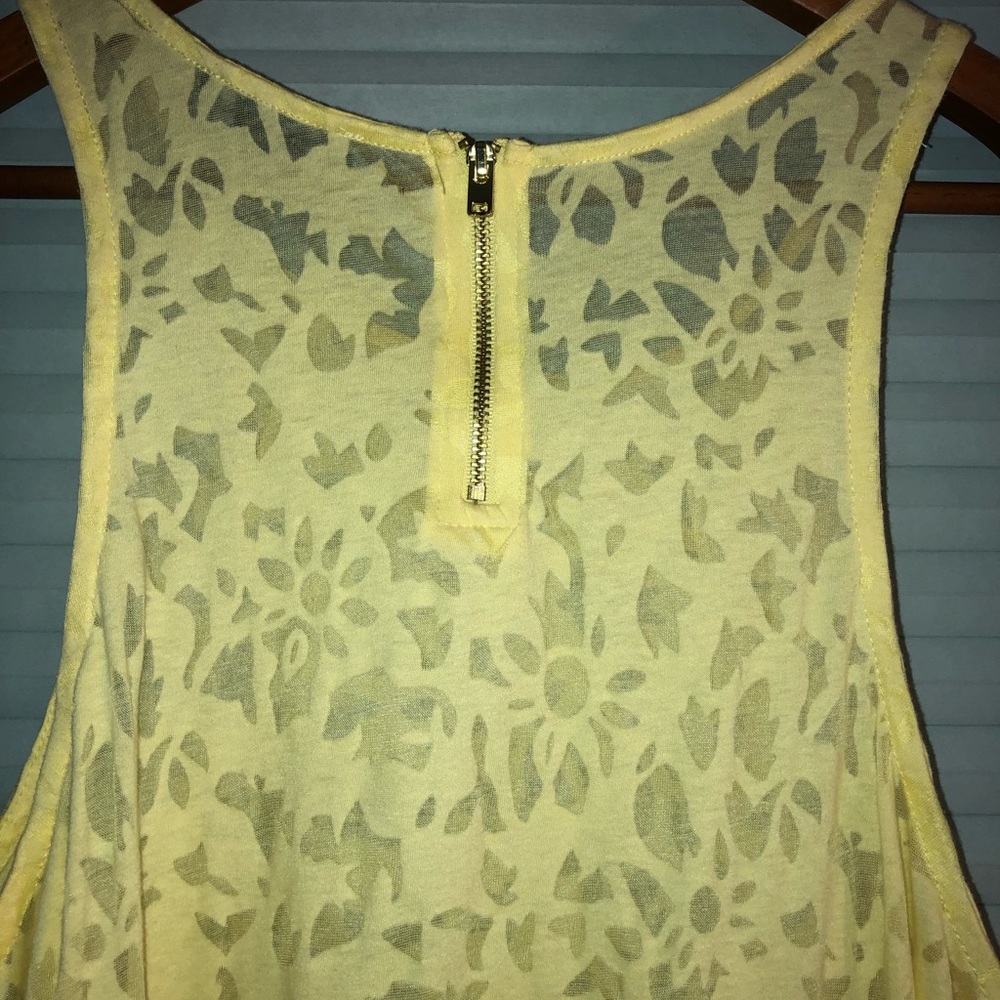 H&M tank top - Picture 5 of 6
